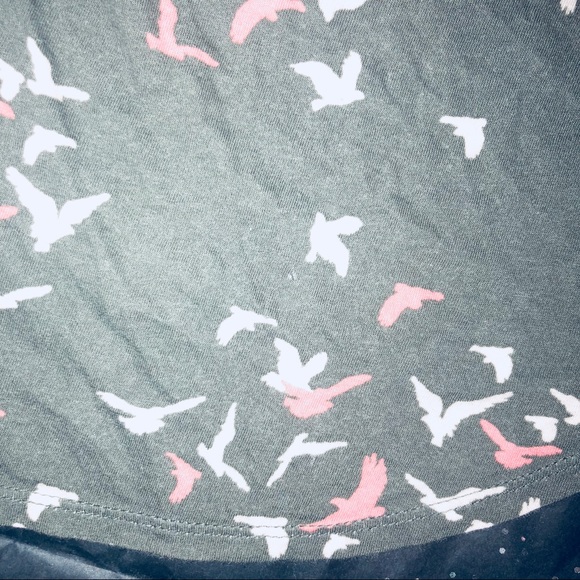 ☀️ Button up bird tank - Picture 3 of 4